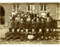 Vor der dritten Schwalinger Schule, Haus-No.66, Jahrgang 1919